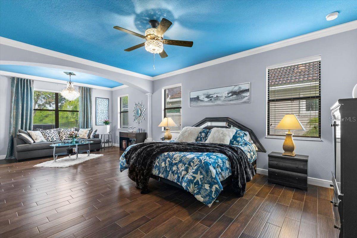Listing photo id 7 for 8358 Dunham Station Drive