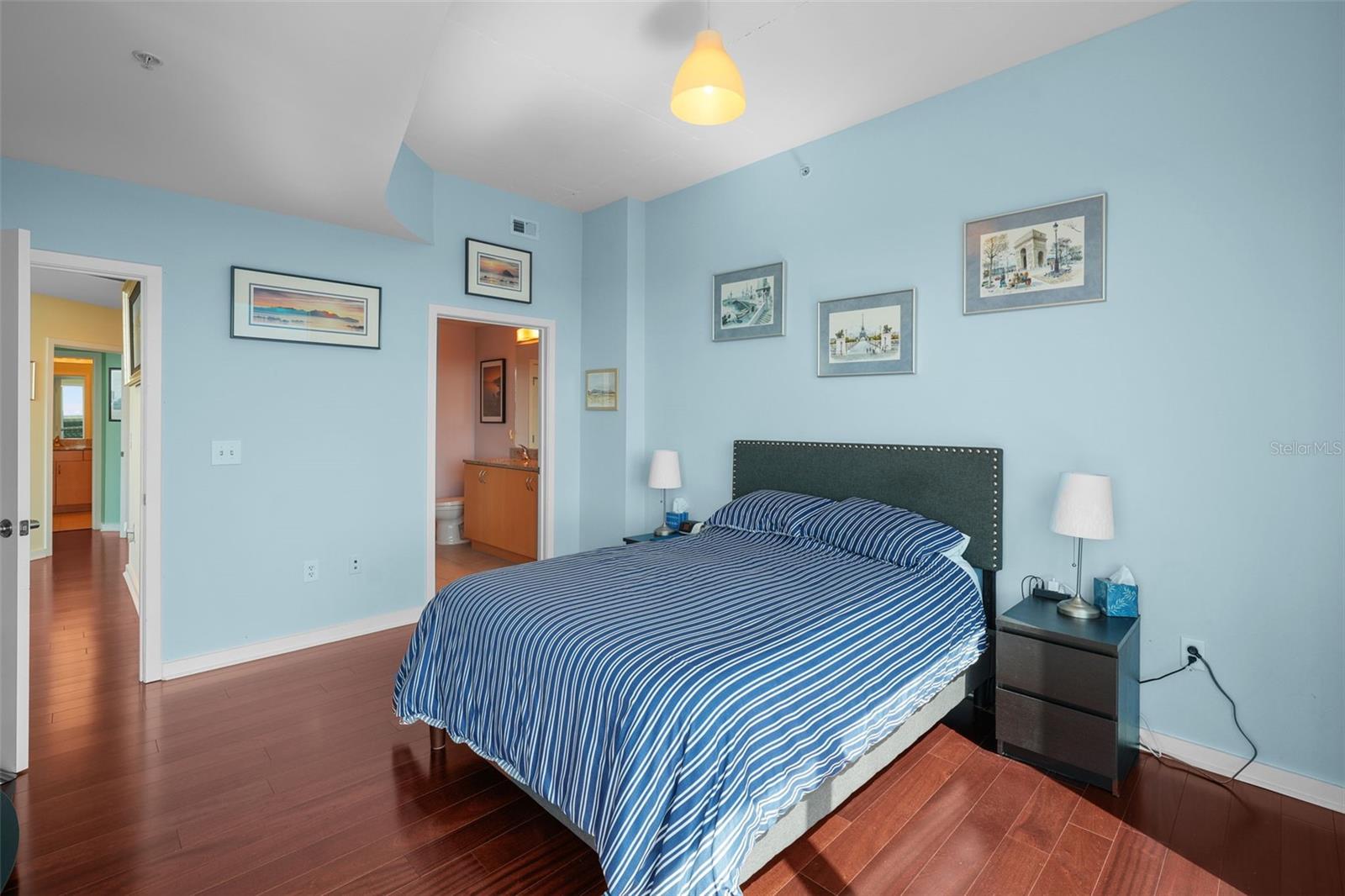 Image 26 of 46 For 777 Ashley Drive 1903