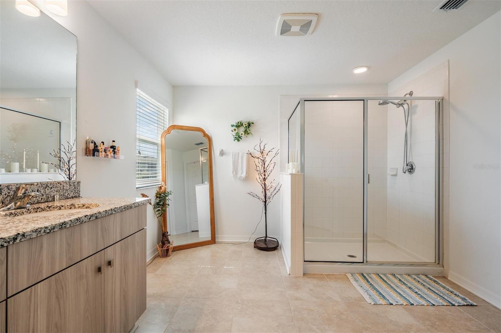 Image 9 of 48 For 7517 Notched Pine Bend