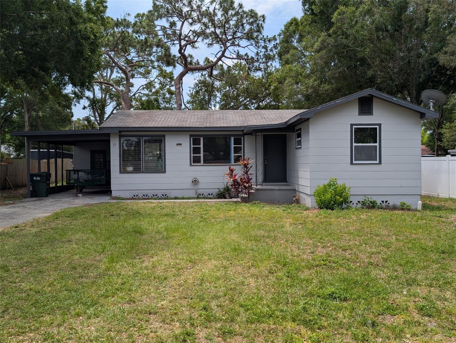 Details for 17 Belle Meade Cir, LARGO, FL 33770