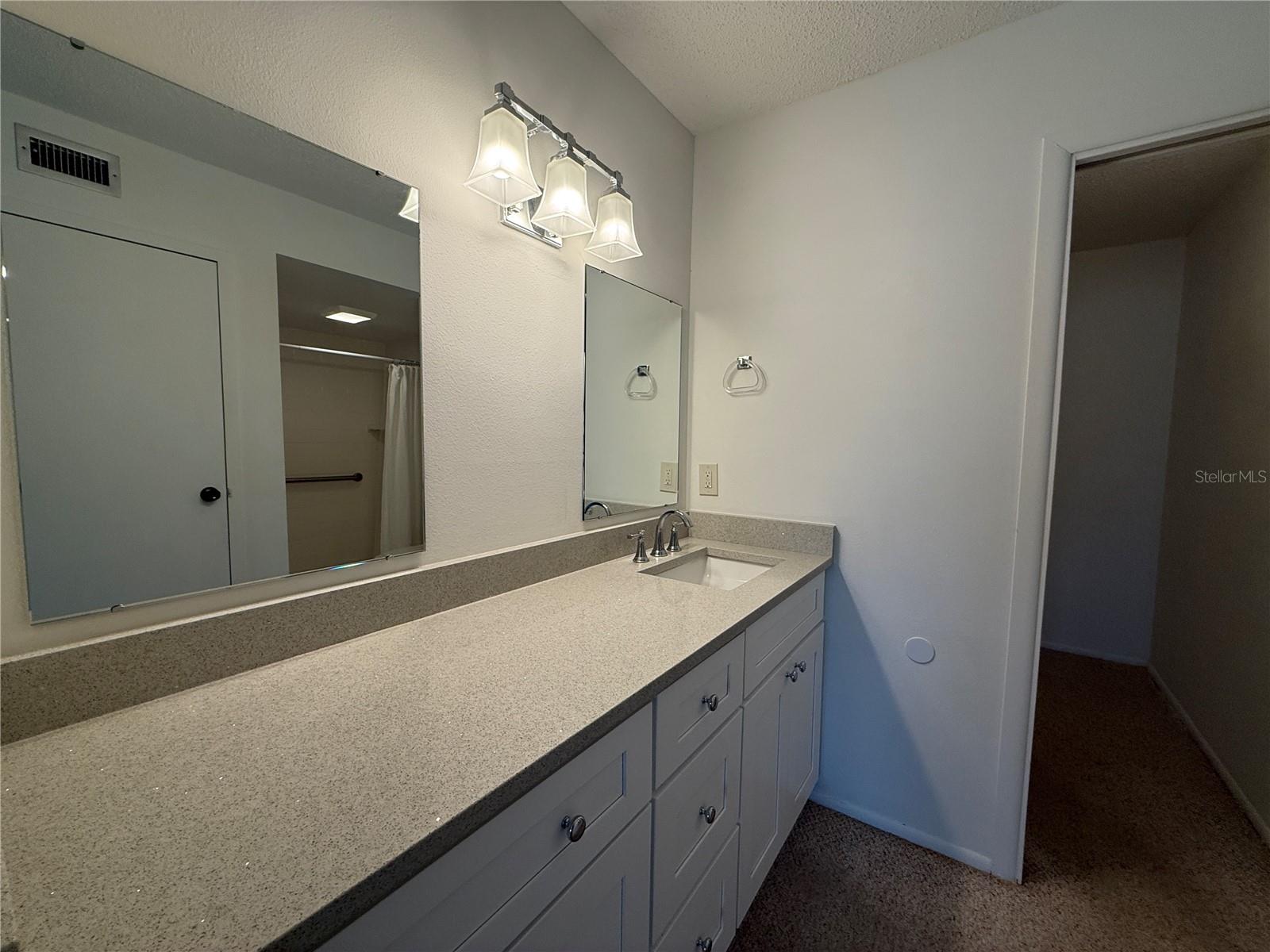 Image 10 of 26 For 12300 Vonn Road 9105