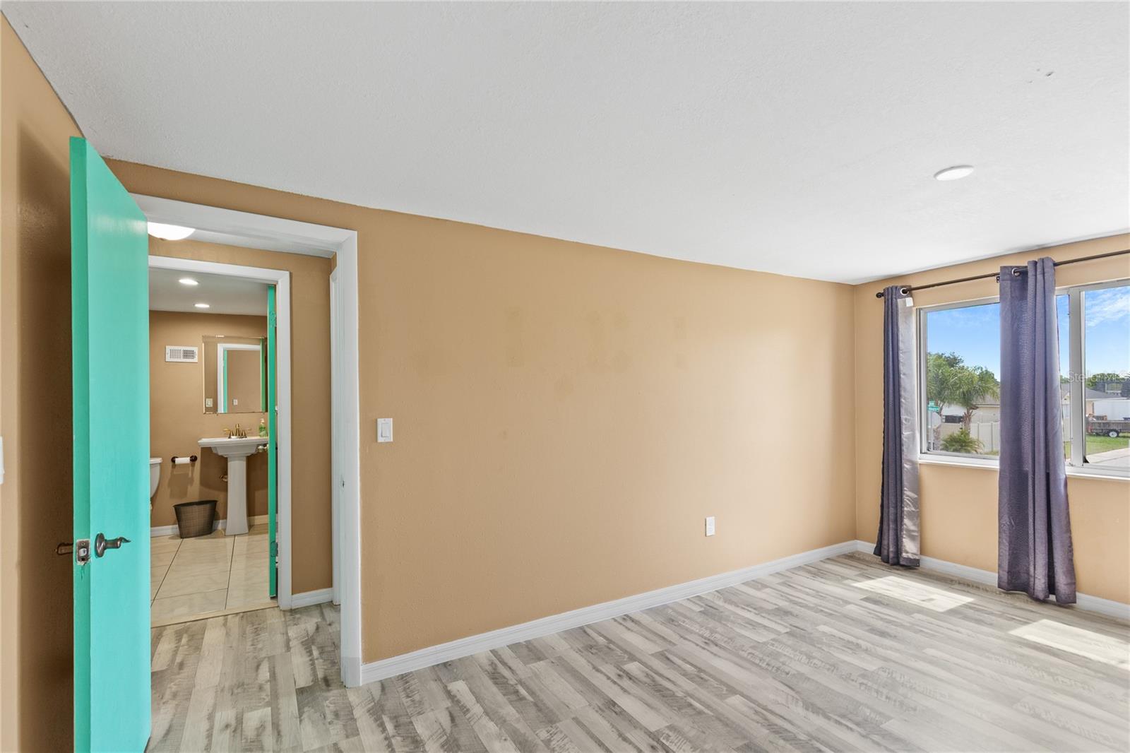 Image 29 of 38 For 3519 Richboro Drive