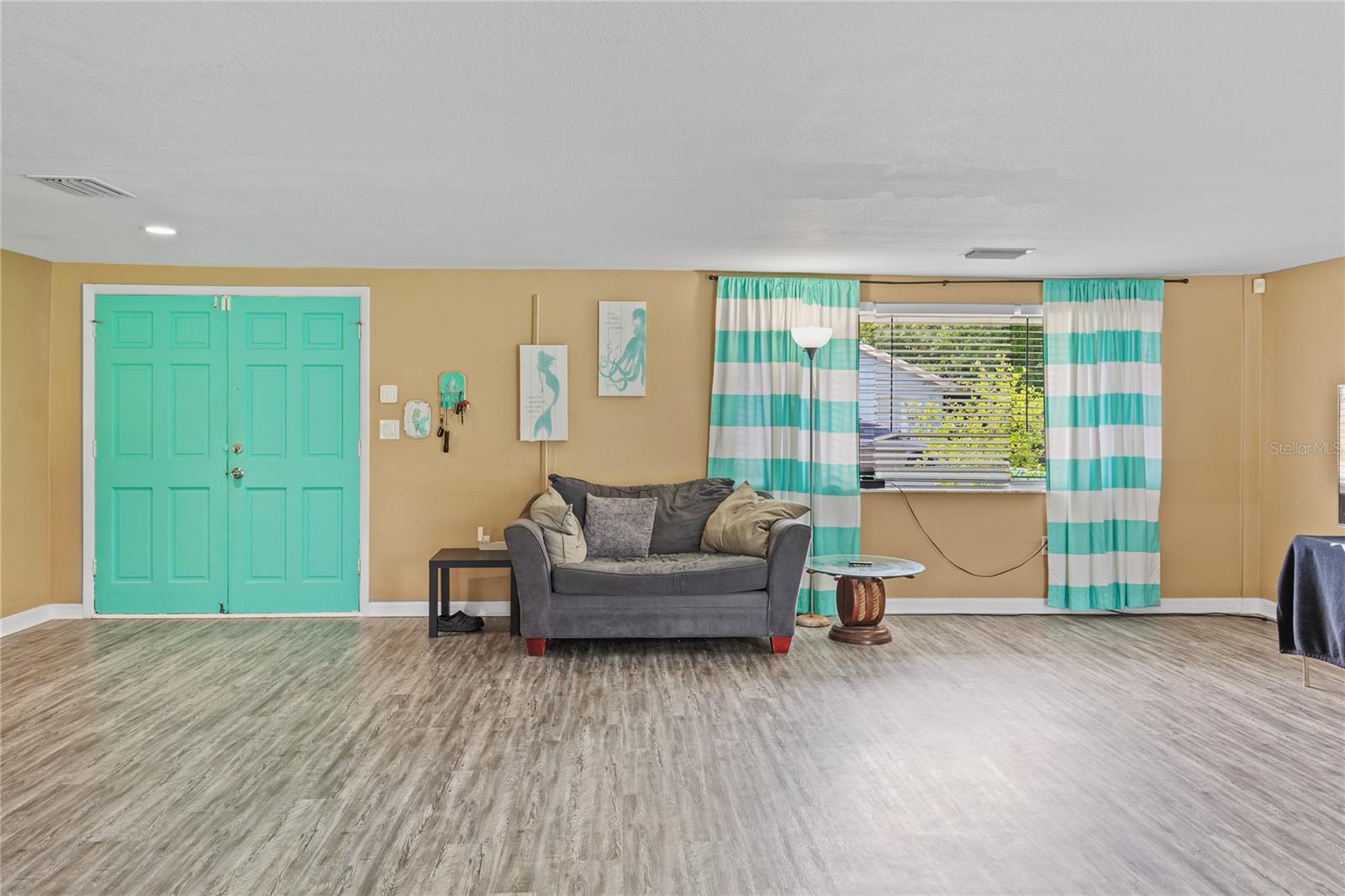 Image 7 of 38 For 3519 Richboro Drive