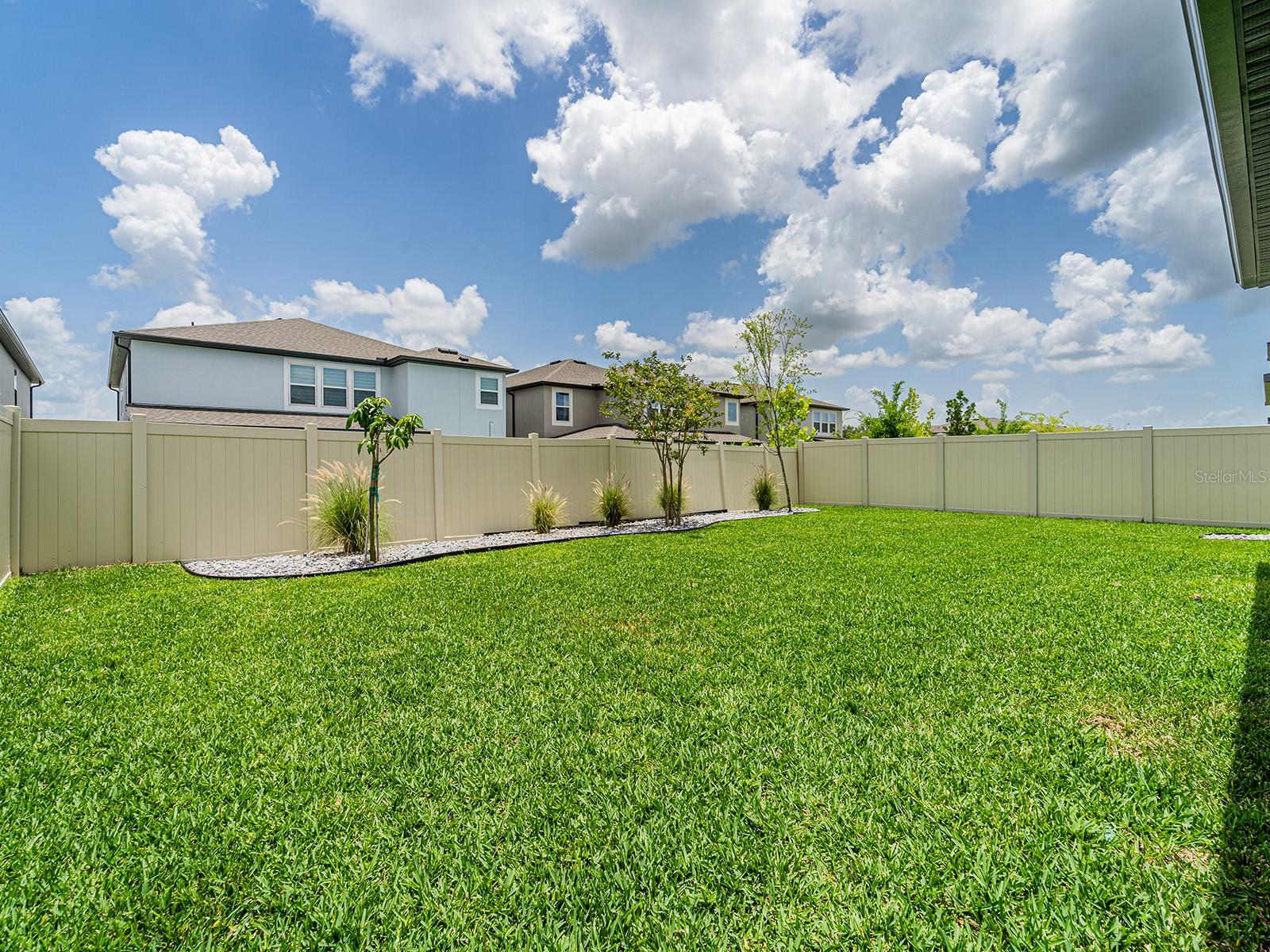 Image 40 of 52 For 7700 Bronze Oak Drive
