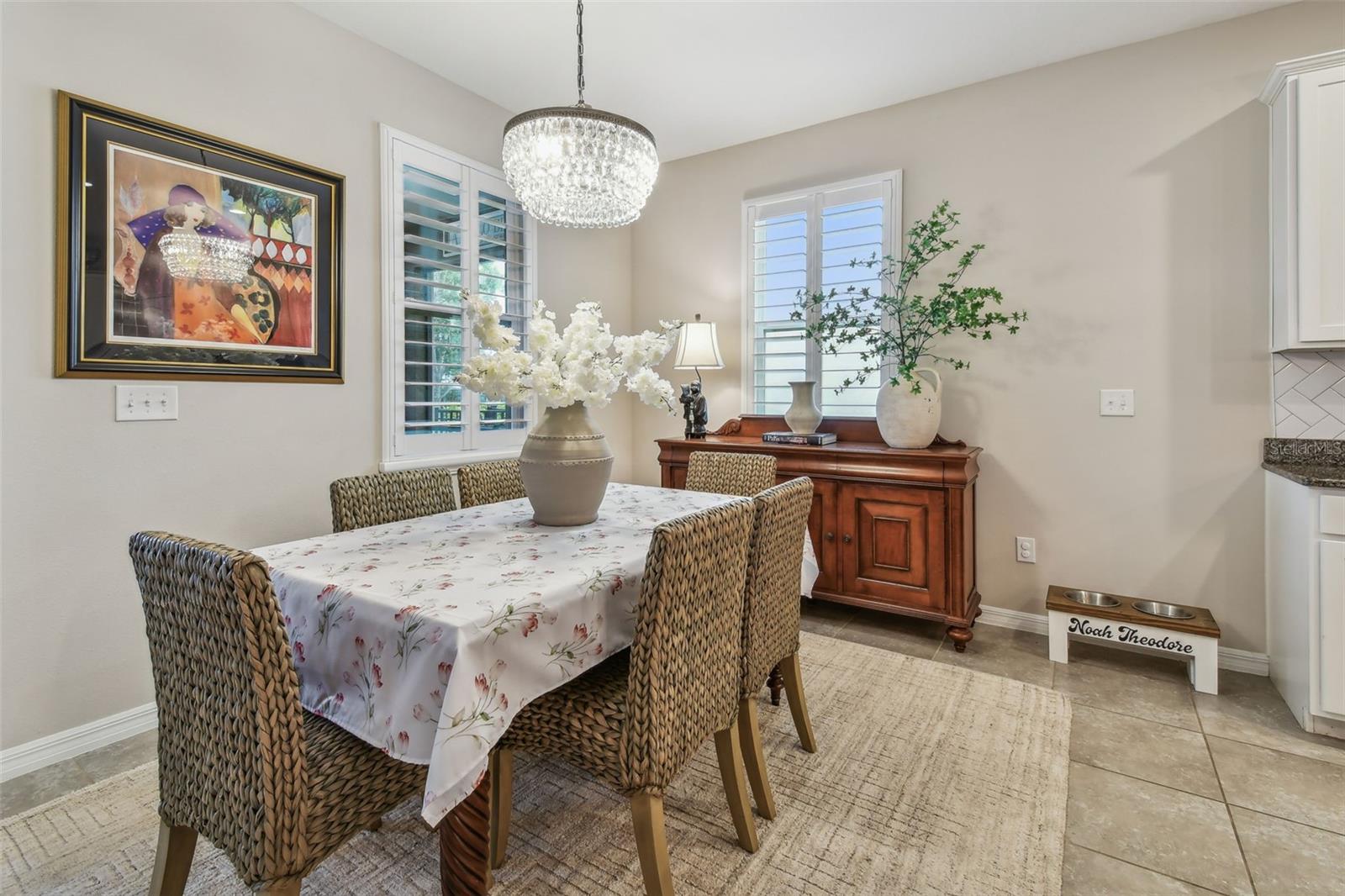 Listing photo id 33 for 6467 Seasound Drive