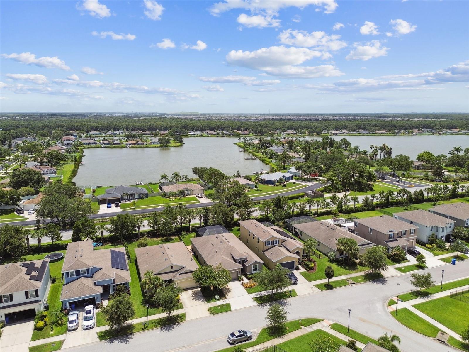 Listing photo id 63 for 6467 Seasound Drive
