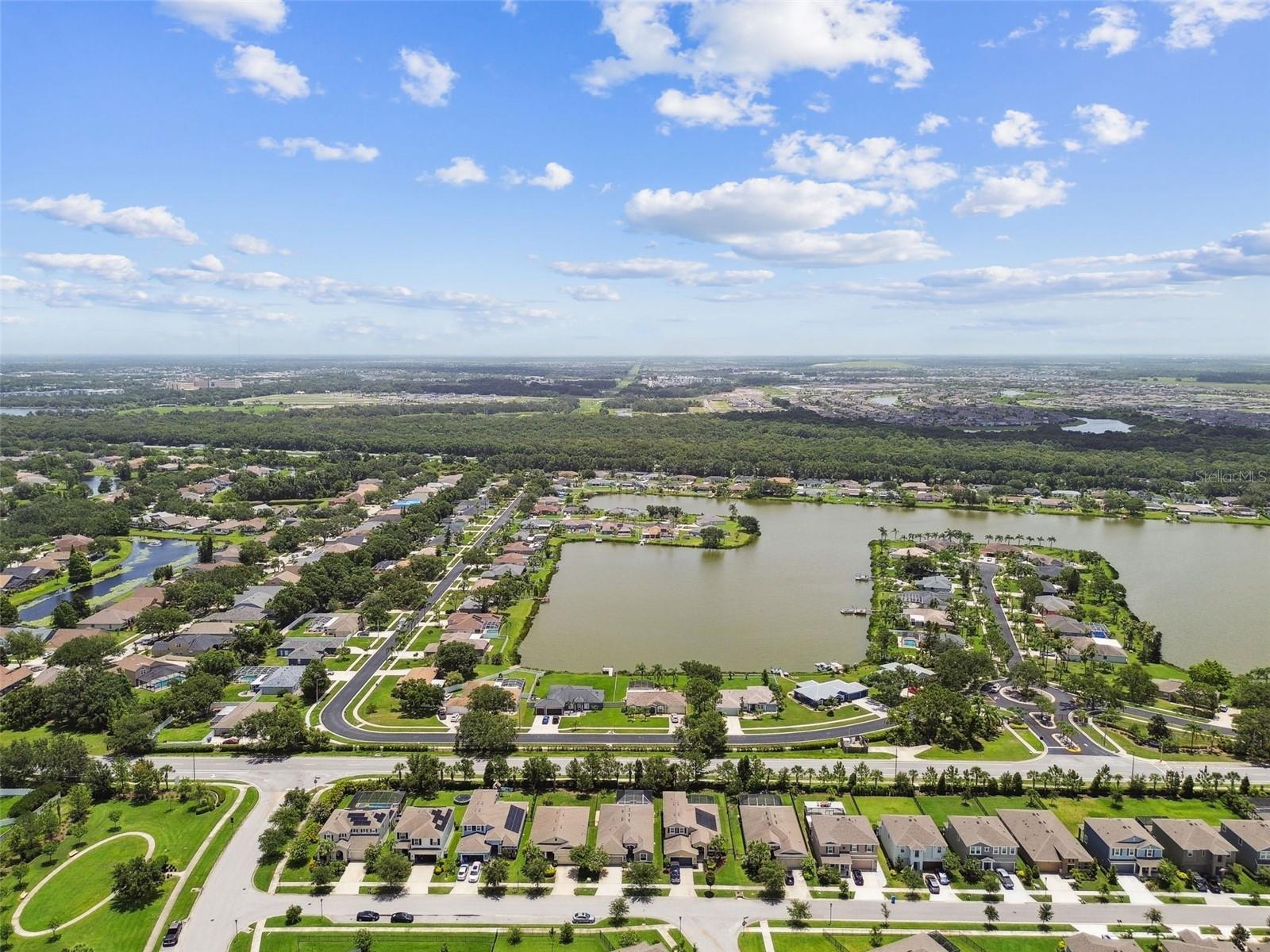 Listing photo id 65 for 6467 Seasound Drive