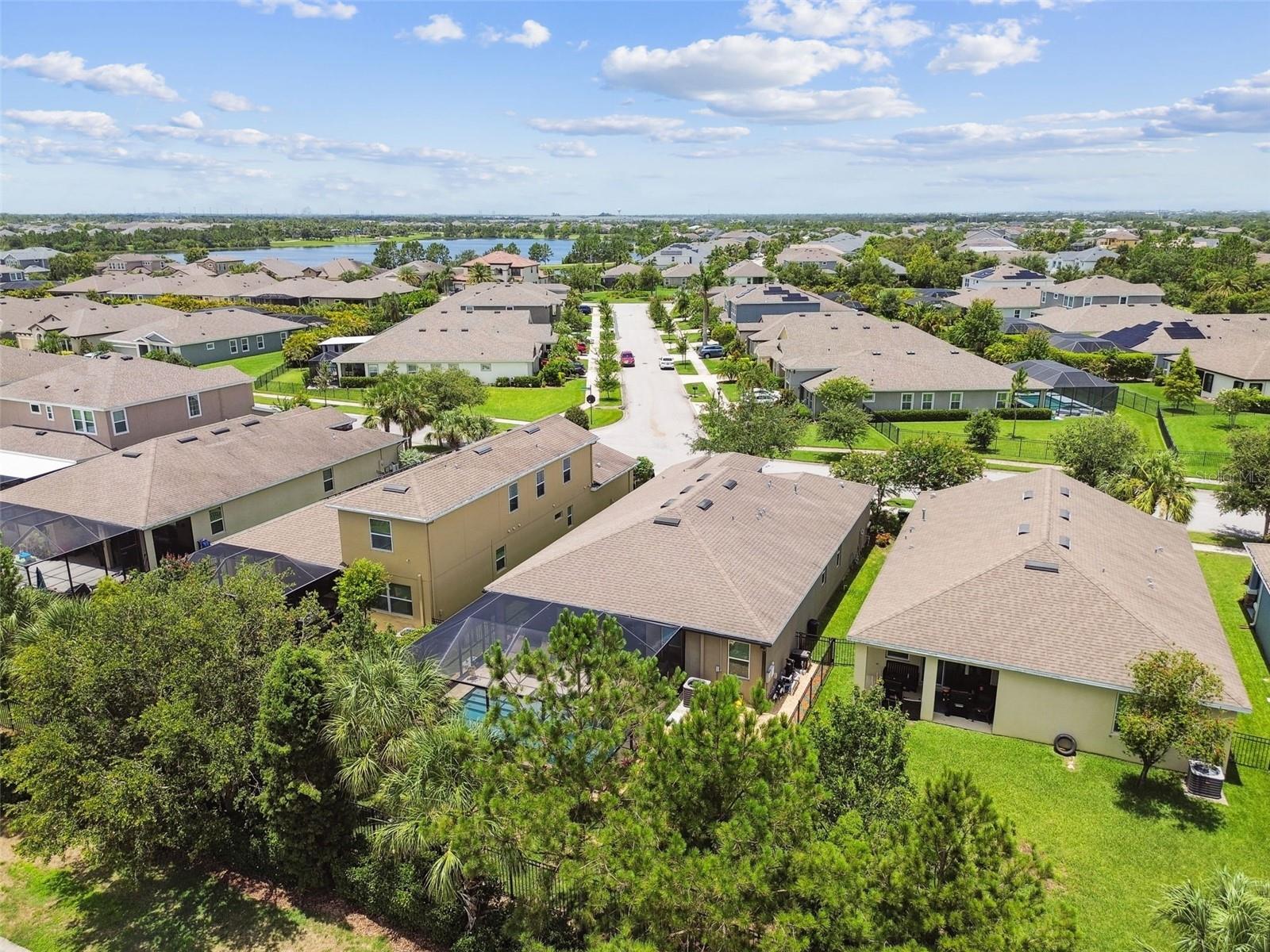 Listing photo id 73 for 6467 Seasound Drive
