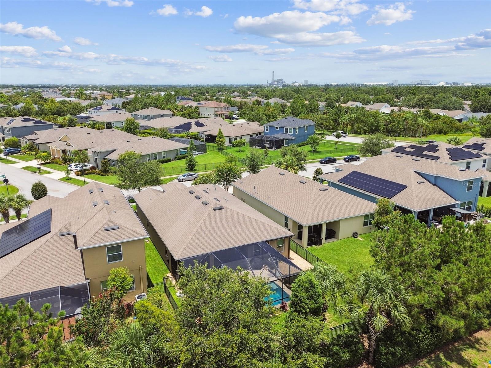 Listing photo id 75 for 6467 Seasound Drive