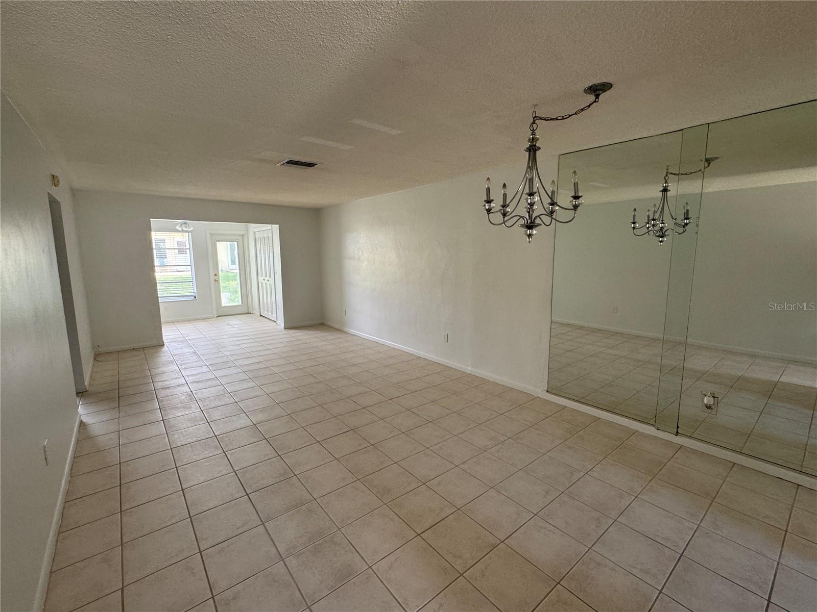 Image 15 of 16 For 1674 Lake Avenue 3