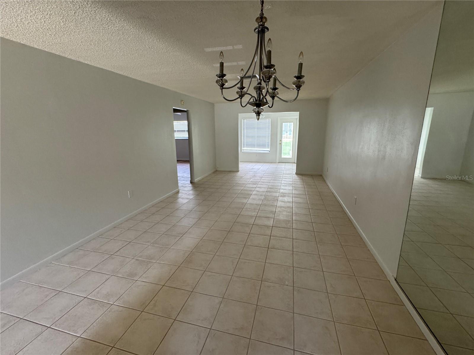 Image 7 of 16 For 1674 Lake Avenue 3