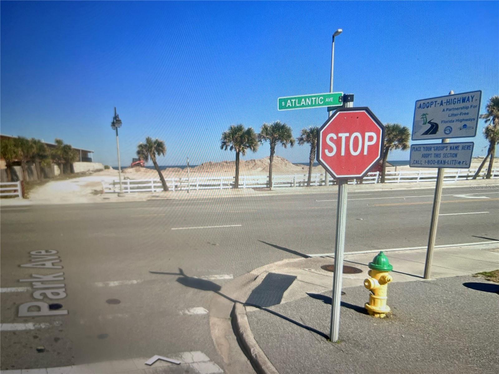 Image 3 of 8 For 2020 Atlantic Avenue