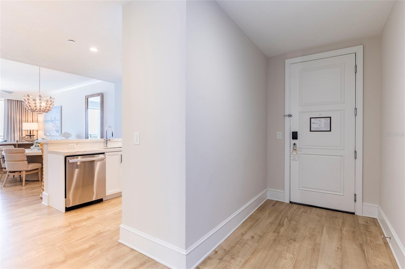 Image 36 of 65 For 500 Mandalay Avenue 868
