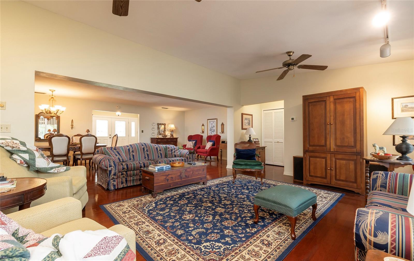 Image 12 of 36 For 1370 Hill Drive