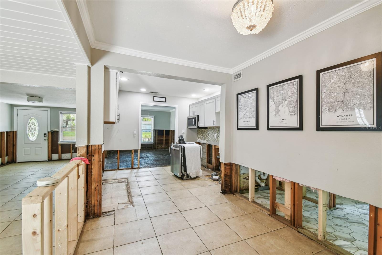 Image 11 of 32 For 4417 El Prado Boulevard