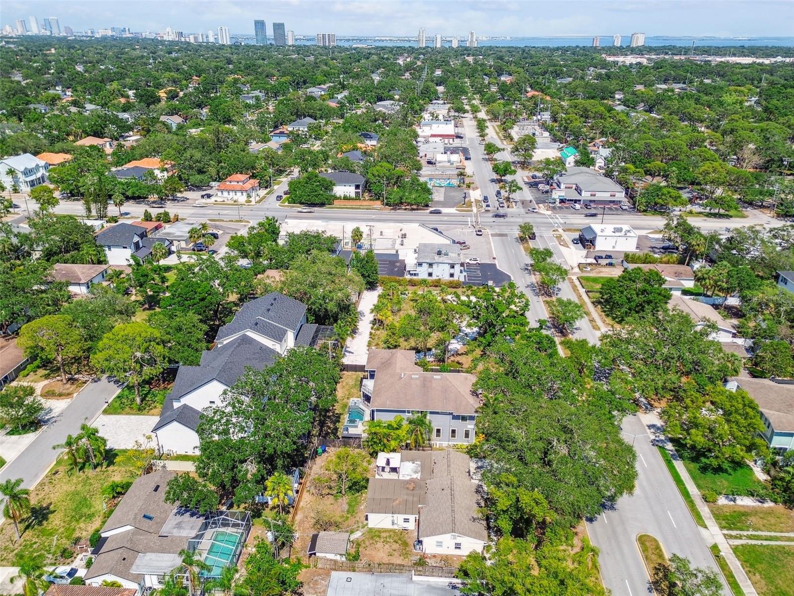 Image 22 of 32 For 4417 El Prado Boulevard