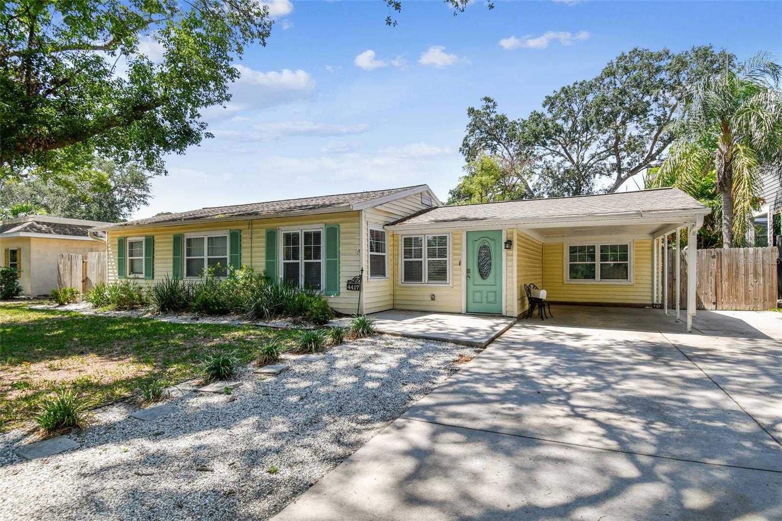 Image 3 of 32 For 4417 El Prado Boulevard