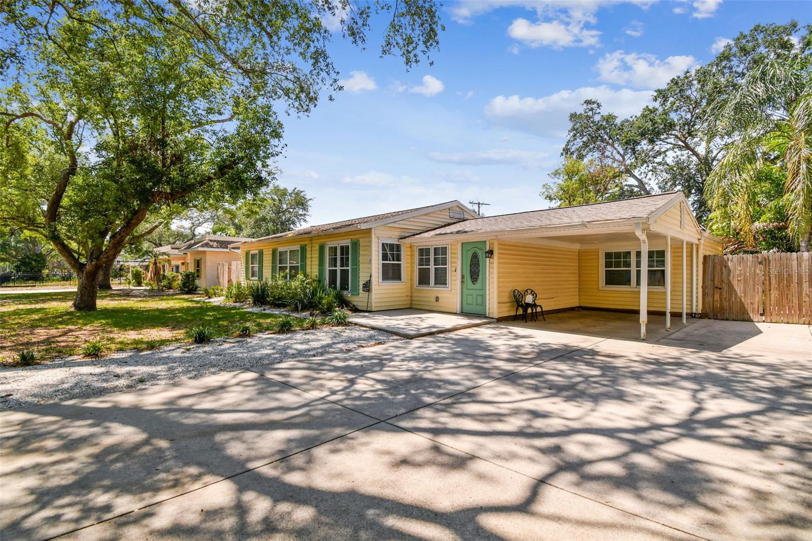 Image 7 of 32 For 4417 El Prado Boulevard