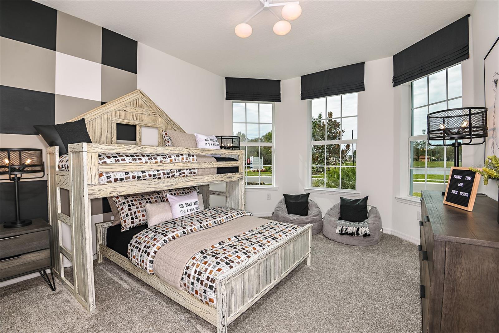 Image 12 of 15 For 9730 Redwood Heights Loop