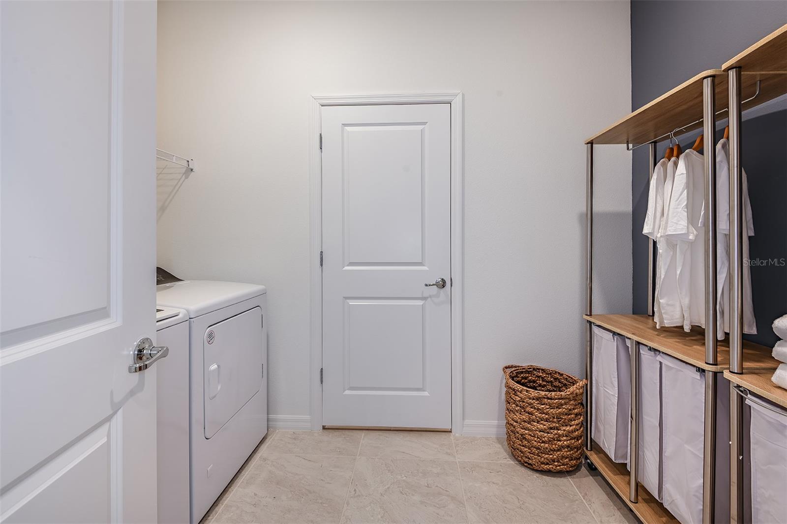 Image 13 of 15 For 9730 Redwood Heights Loop
