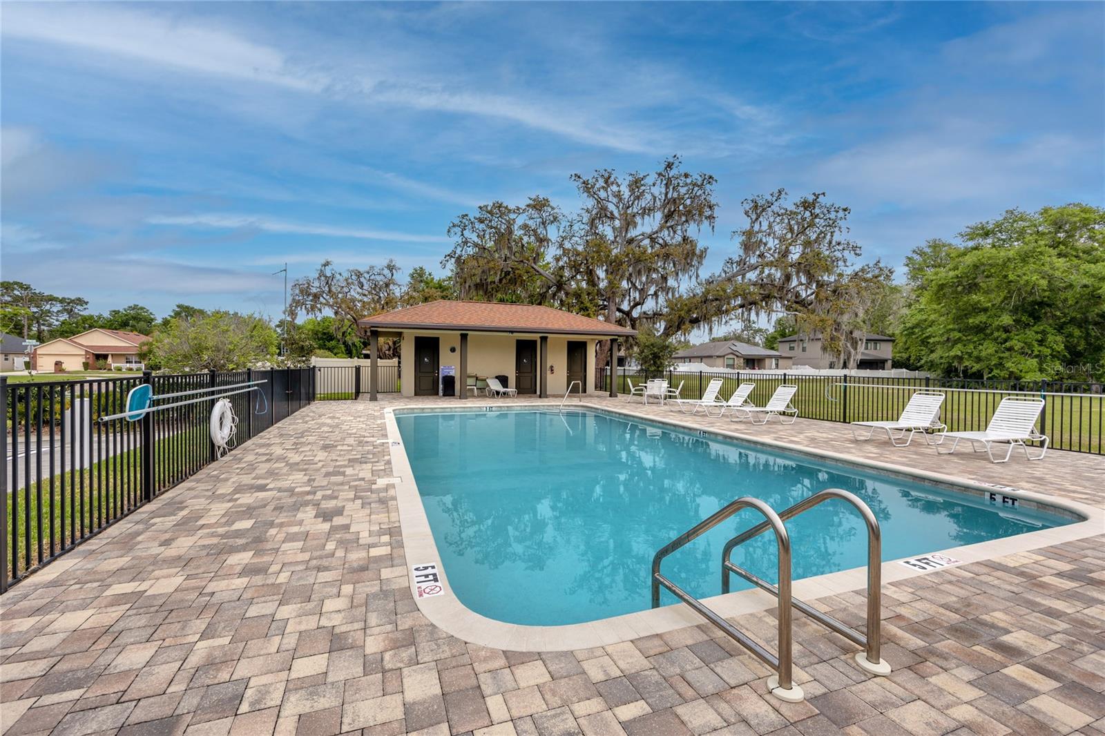 Image 31 of 41 For 12337 Rose Haven Boulevard