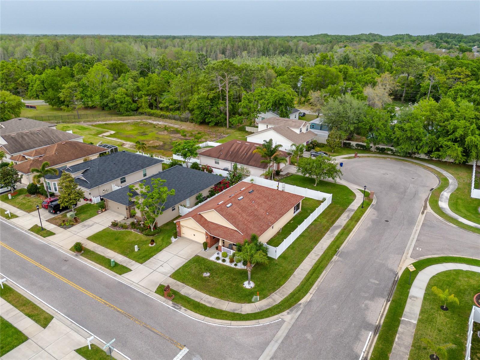Image 33 of 41 For 12337 Rose Haven Boulevard