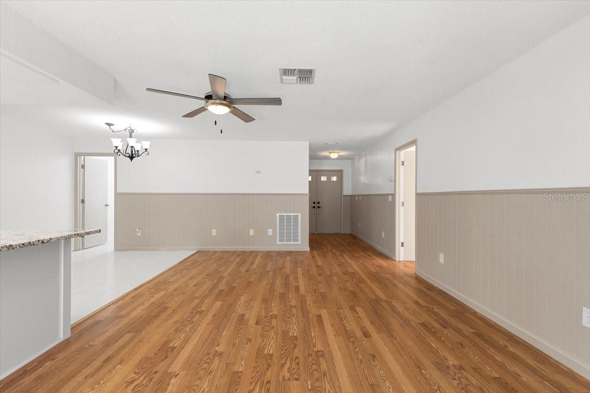 Image 10 of 52 For 2233 Curlew Road