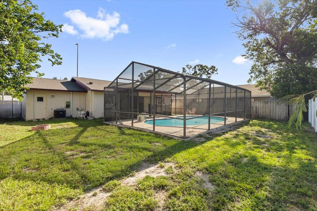 Image 38 of 52 For 2233 Curlew Road