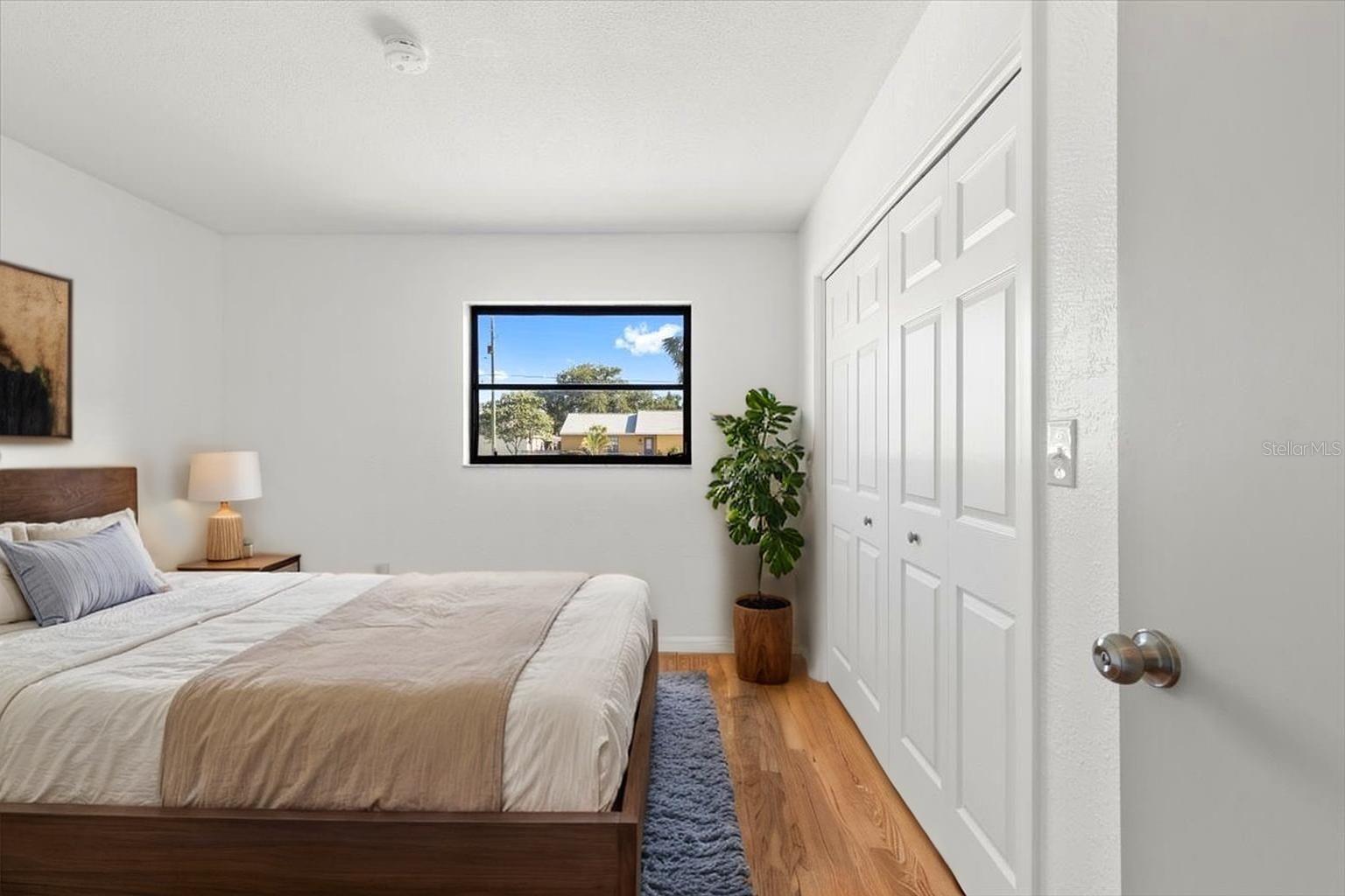 Image 7 of 52 For 2233 Curlew Road