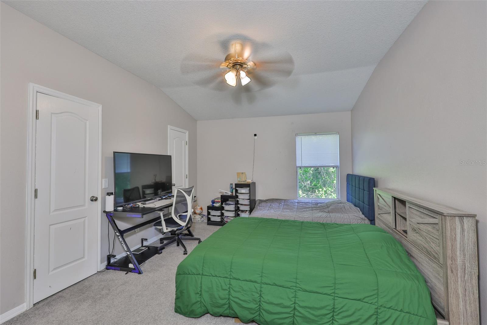Image 18 of 52 For 5717 Fishhawk Ridge Drive