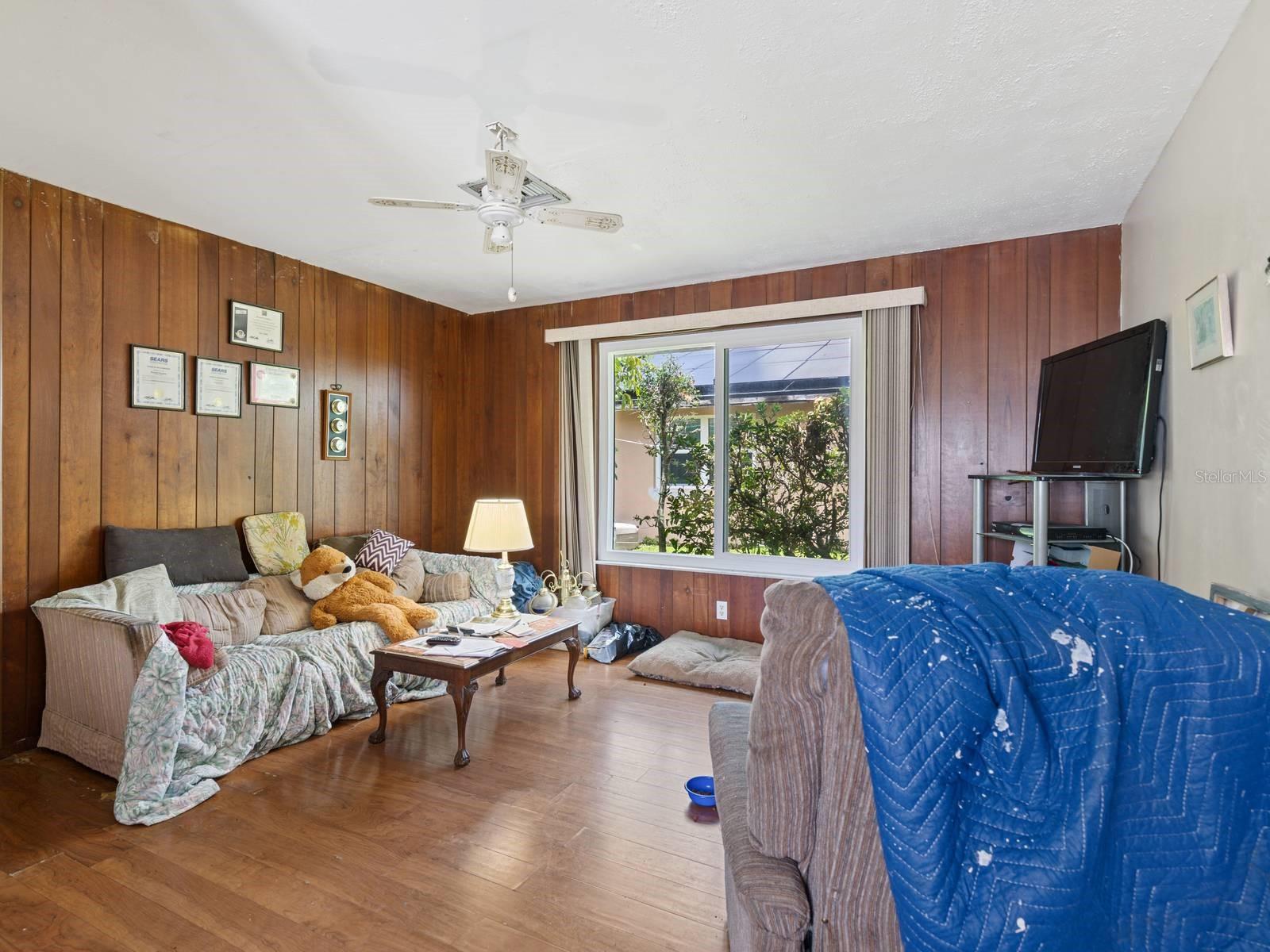 Image 6 of 25 For 2436 Nuremberg Boulevard