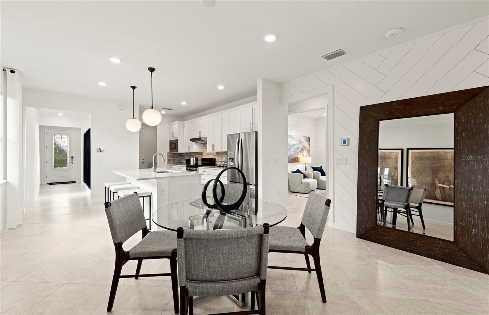 Image 13 of 40 For 10482 Sea Breeze Ridge Drive
