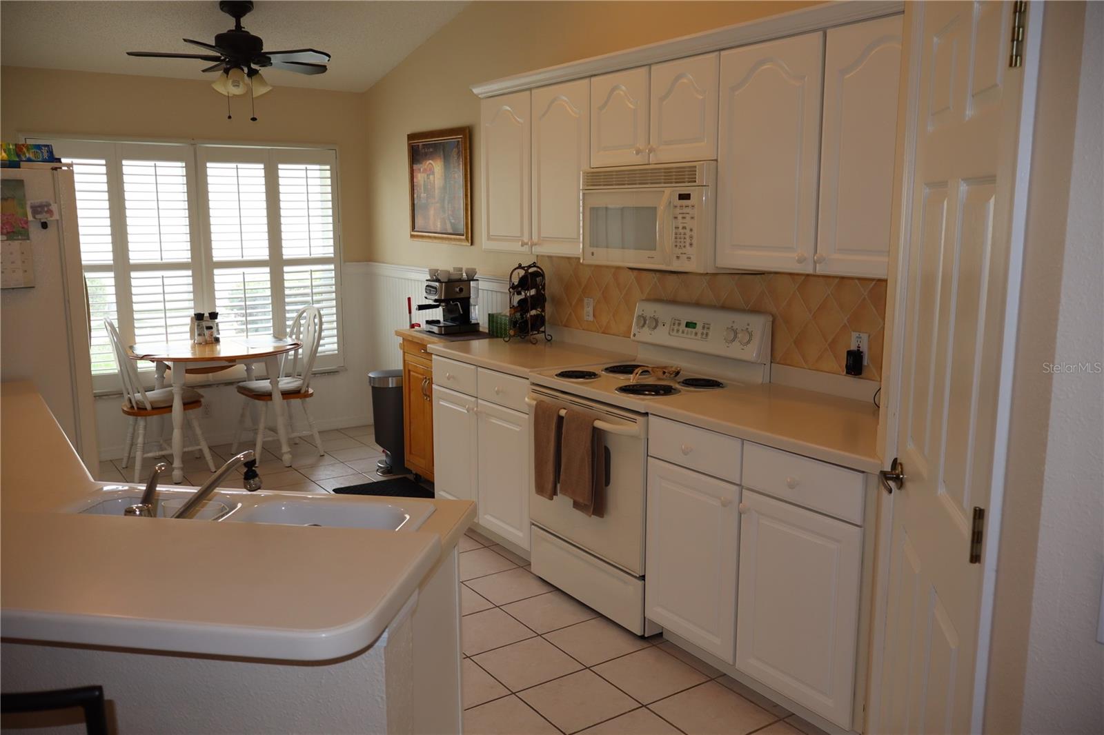 Image 17 of 22 For 11323 Highlander Court