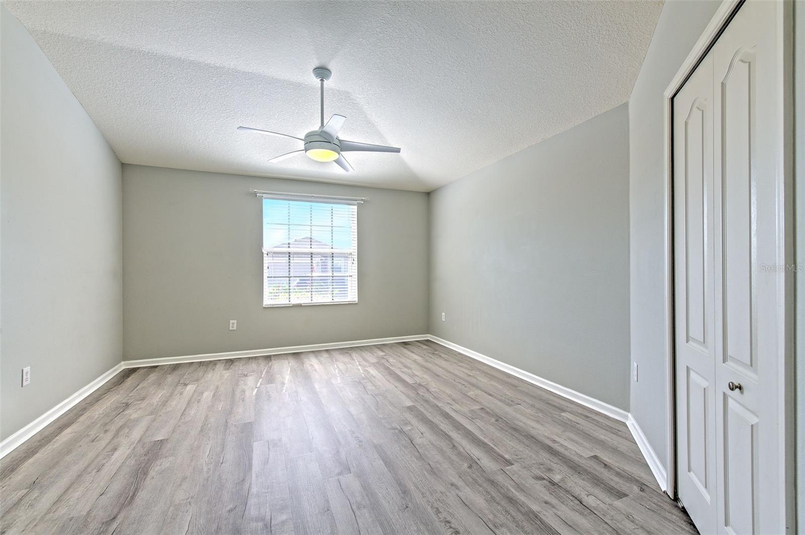 Image 19 of 63 For 5046 Gato Del Sol Circle