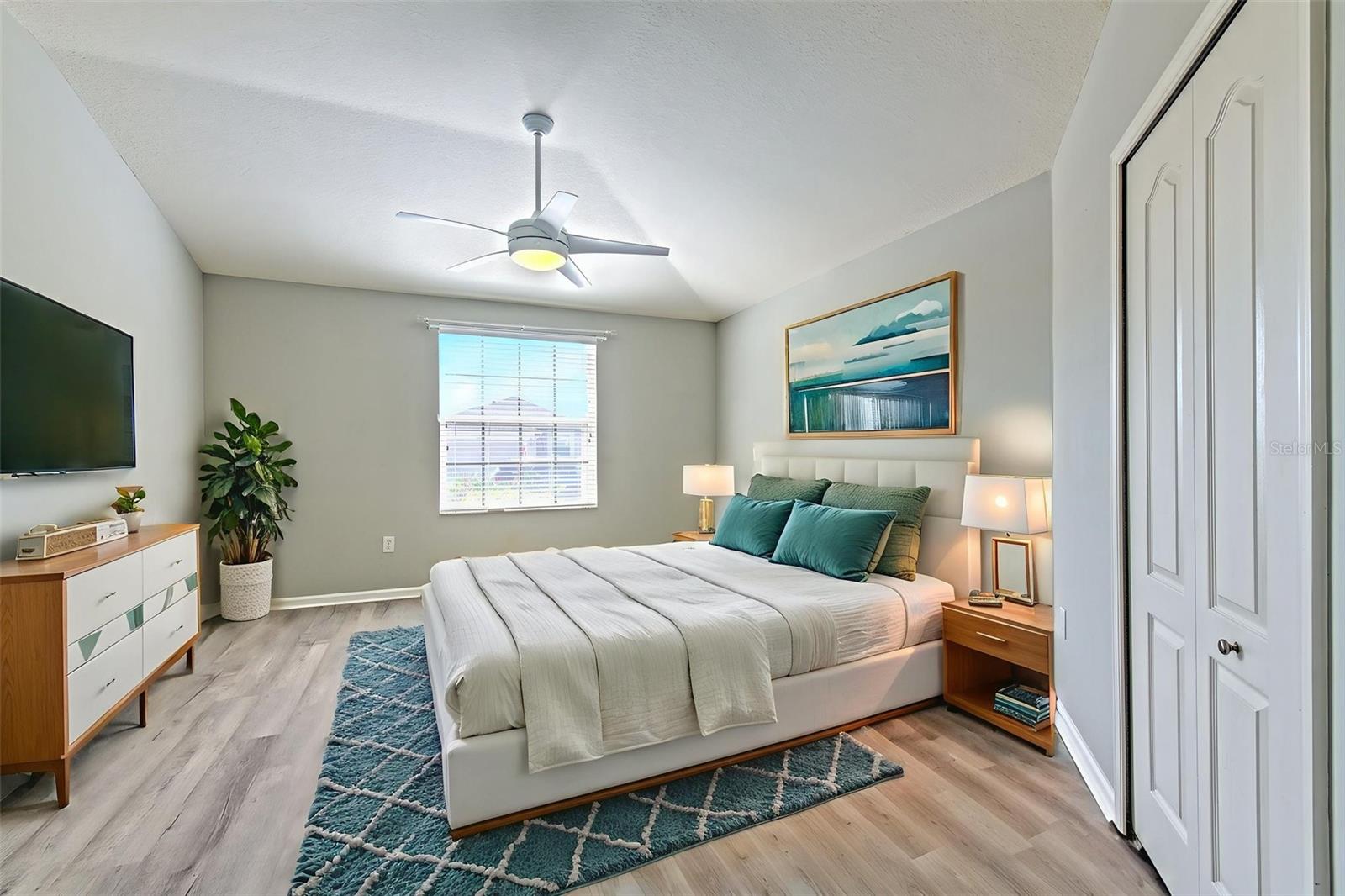 Image 3 of 63 For 5046 Gato Del Sol Circle