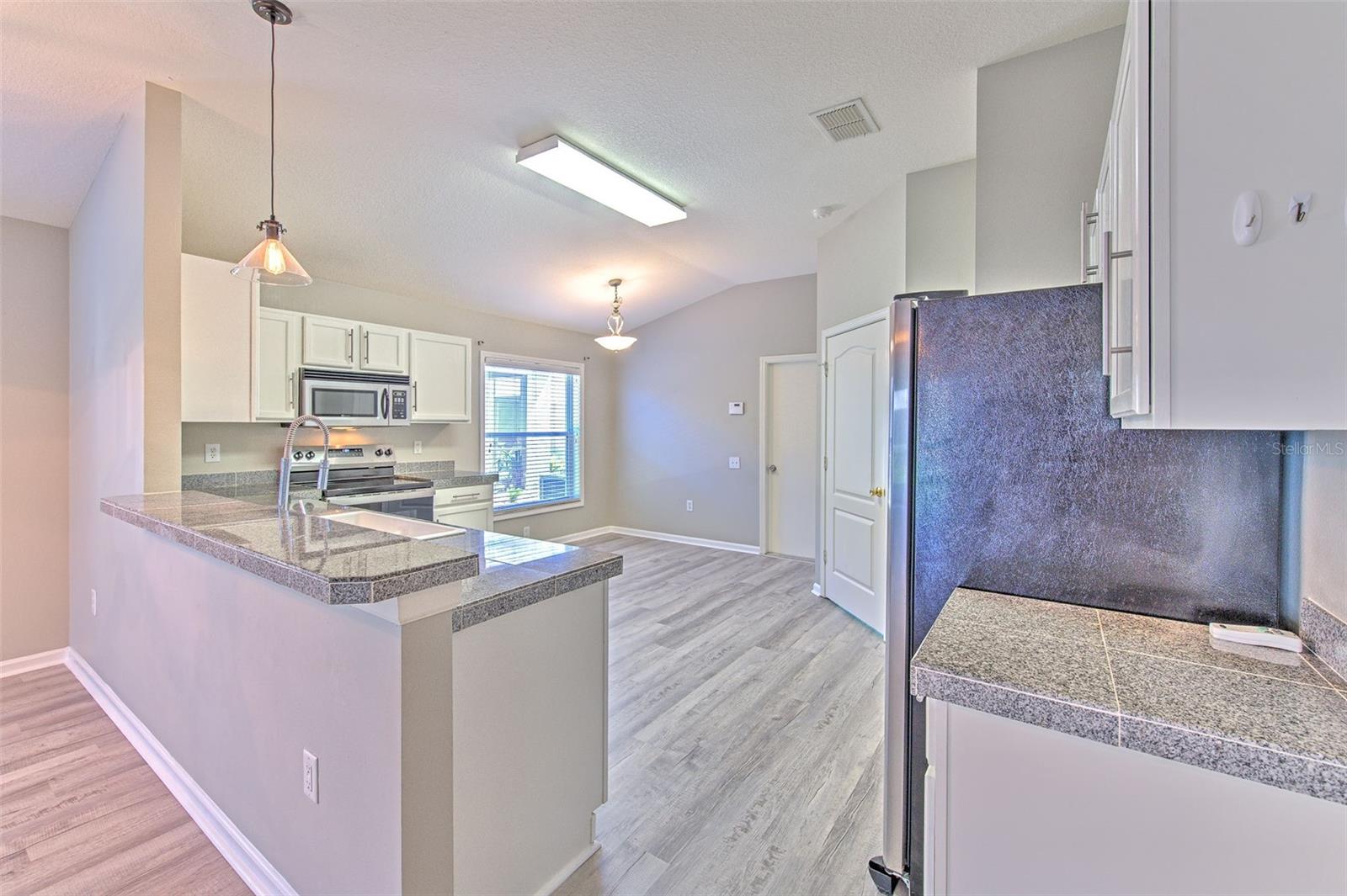 Image 30 of 63 For 5046 Gato Del Sol Circle