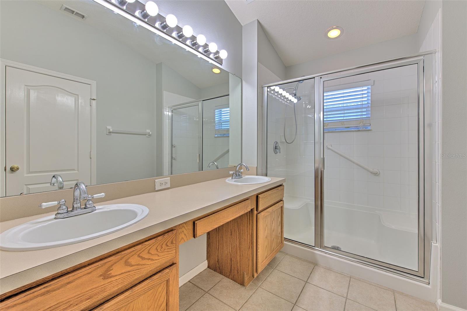 Image 40 of 63 For 5046 Gato Del Sol Circle