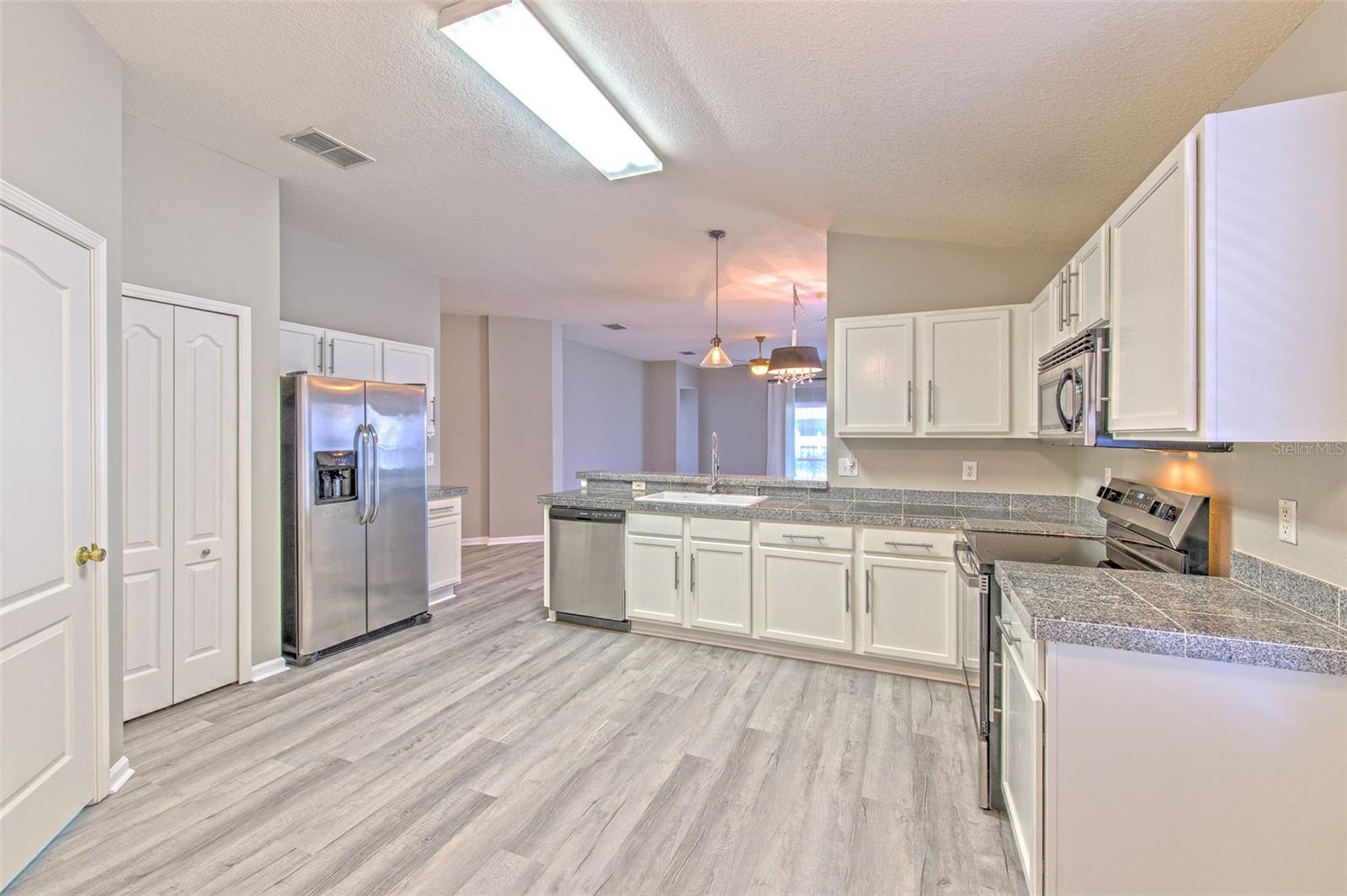 Image 5 of 63 For 5046 Gato Del Sol Circle