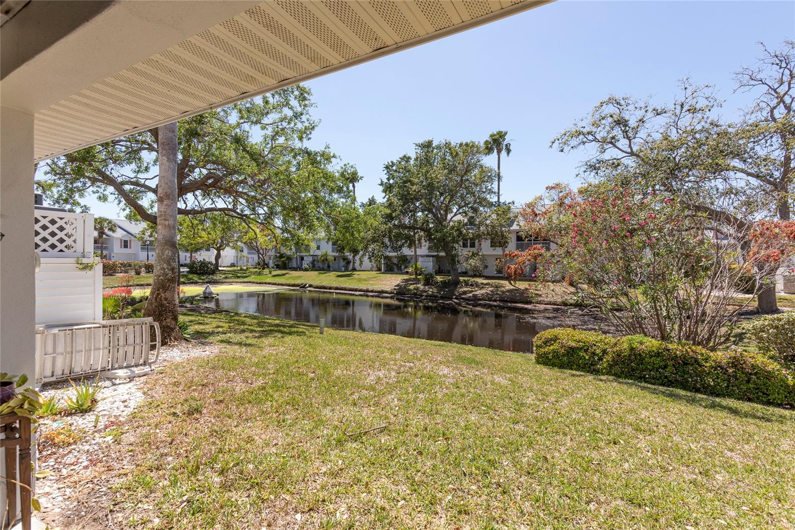 Image 33 of 36 For 112 Sun Isle Circle 112