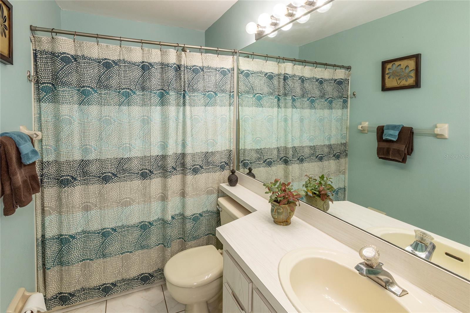 Image 4 of 36 For 112 Sun Isle Circle 112