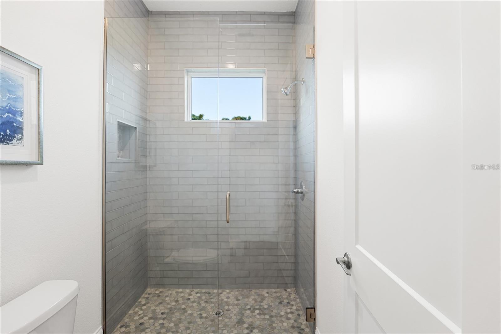 Image 16 of 27 For 115 White Marsh Lane