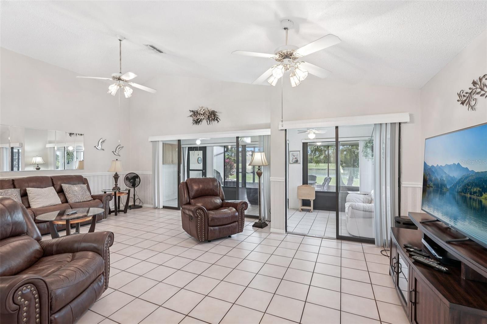 Image 5 of 51 For 1901 Del Webb Boulevard