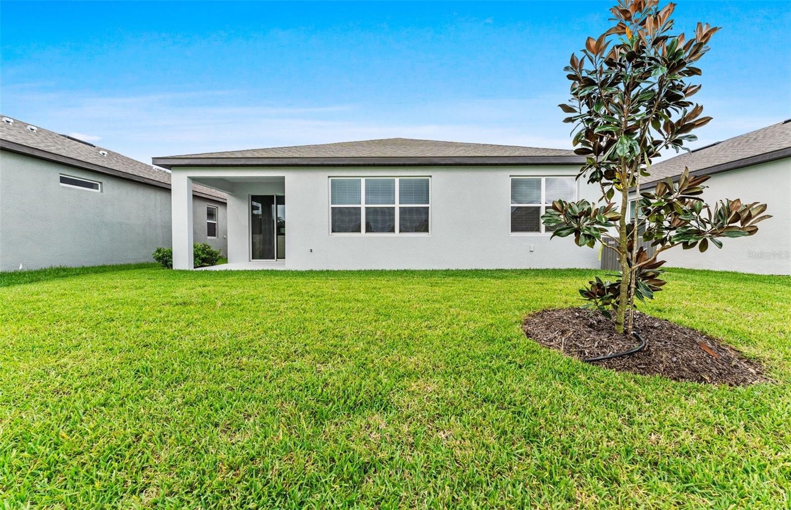 Listing photo id 15 for 9728 Redwood Heights Loop