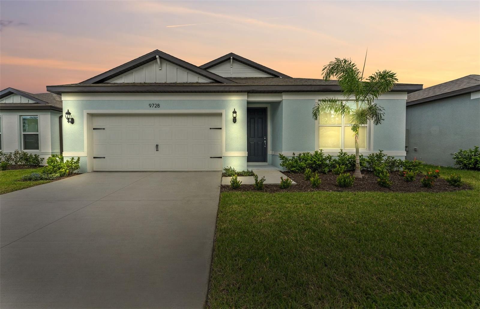 Listing photo id 16 for 9728 Redwood Heights Loop