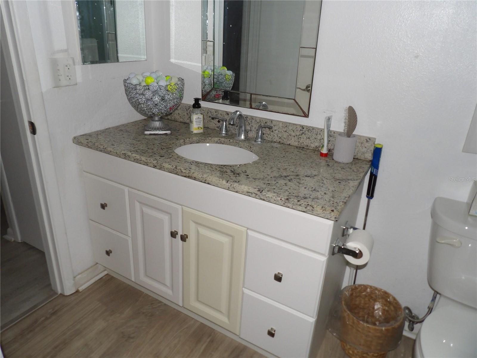 Image 11 of 20 For 2617 Cove Cay Drive 707