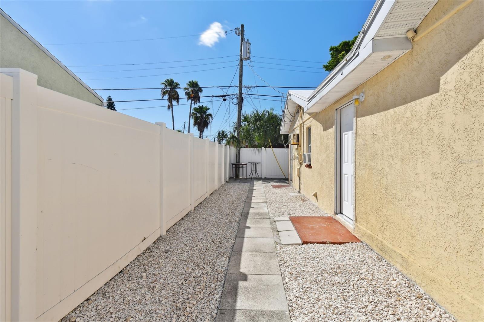 Image 23 of 55 For 223 148th Avenue E