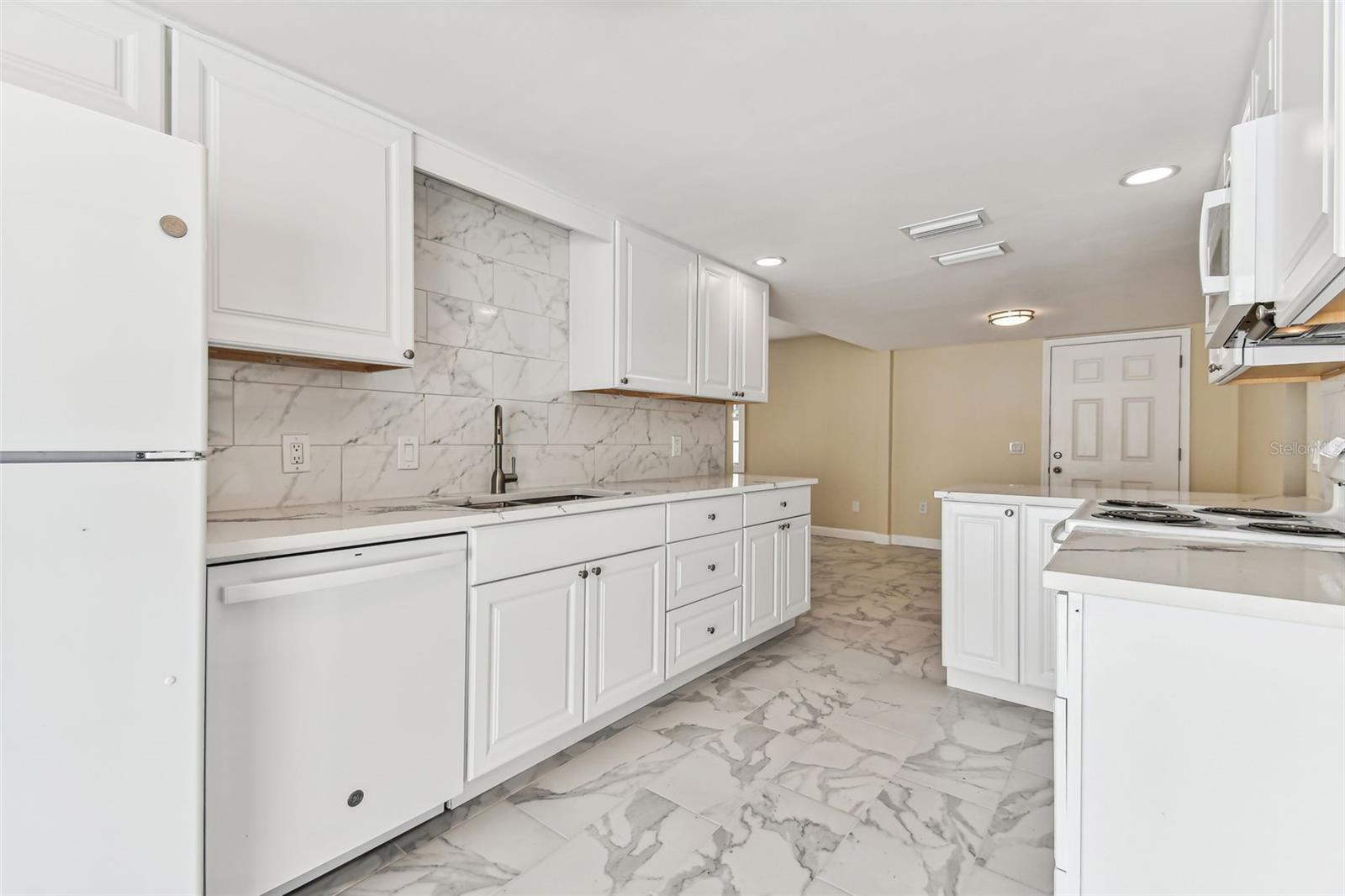 Image 36 of 55 For 223 148th Avenue E