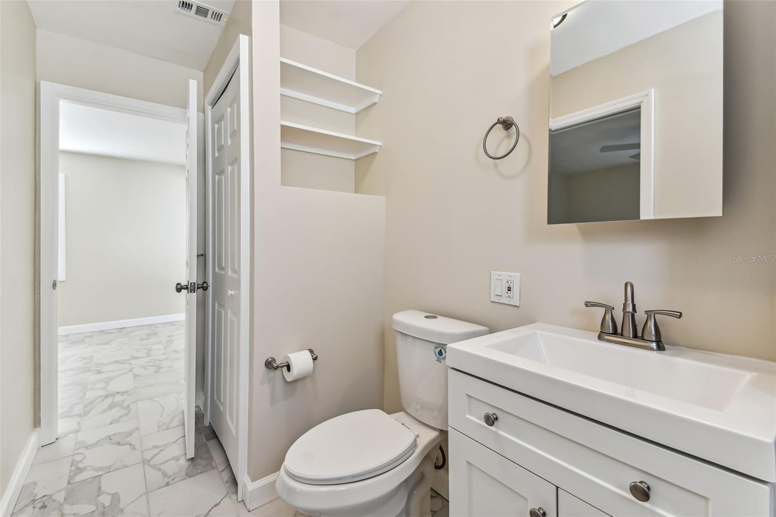 Image 47 of 55 For 223 148th Avenue E