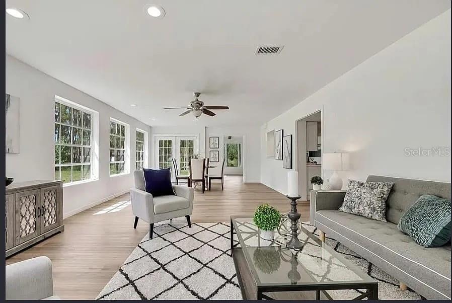 Image 18 of 49 For 19003 Cedar Lane