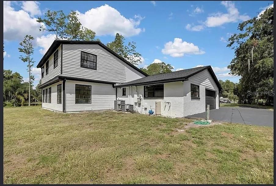 Image 4 of 49 For 19003 Cedar Lane